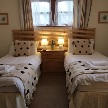 Cosy 2-bedroom In The District * Bowness-on-Windermere