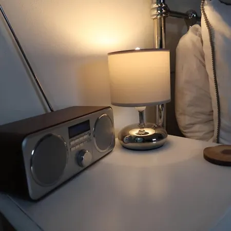 Cosy 2-bedroom In The District Semesterbostad *